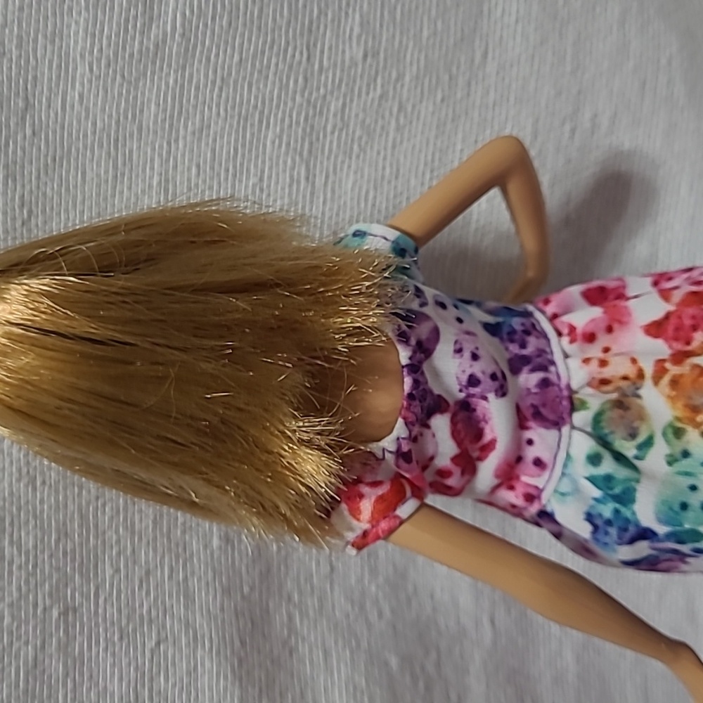Barbie Doll Year 2019 Team Stacie Doll With Puppies Playset #GFF48 - Picture 11 of 14
